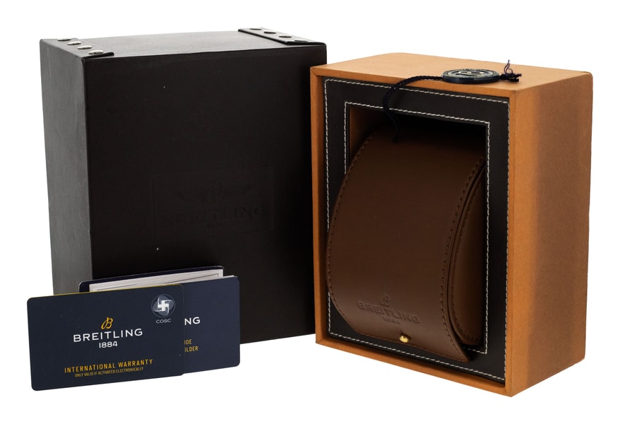 Breitling Navitimer RB0137